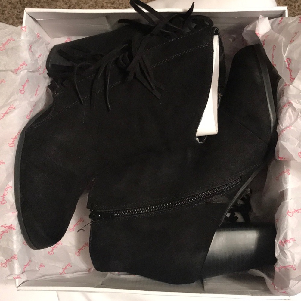 Fringe booties